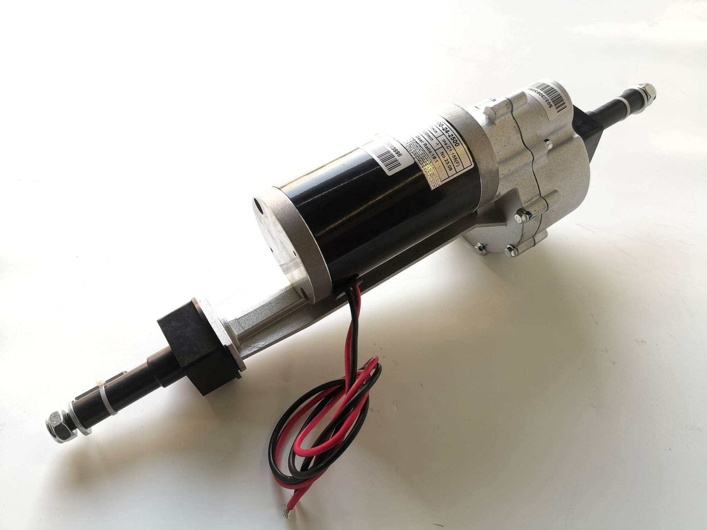 Driving motor for RT50D floor scrubber machines 300W with wires and metal shaft